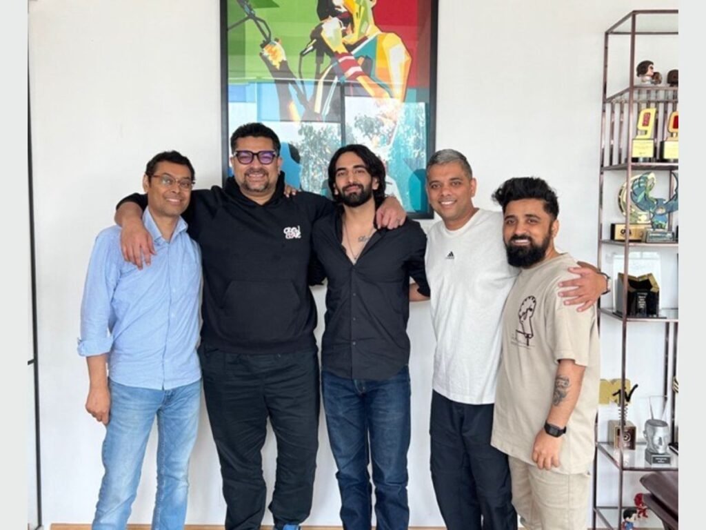 Universal Music India Signs an Exclusive Deal with the popular Singer songwriter and composer – Vilen